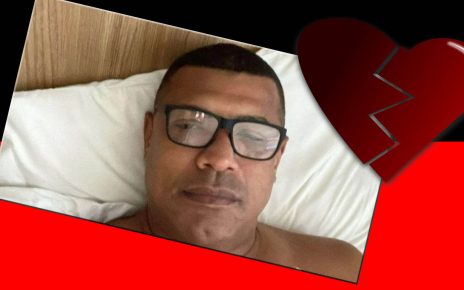 Júnior Baiano deixa hospital após suspeita de infarto; Ex-zagueiro passou mal durante inauguração de parque desportivo - SAIBA MAIS