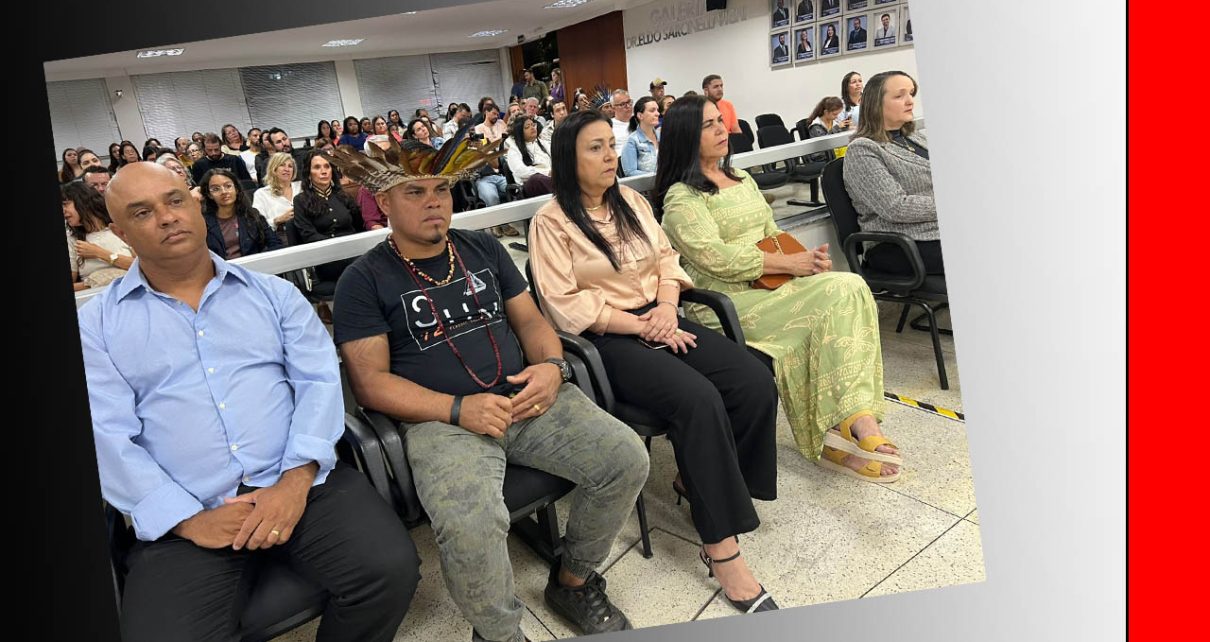 a Personalidades de Linhares recebem honraria Comenda Maria Lúcia Zunti da Câmara de Linhares